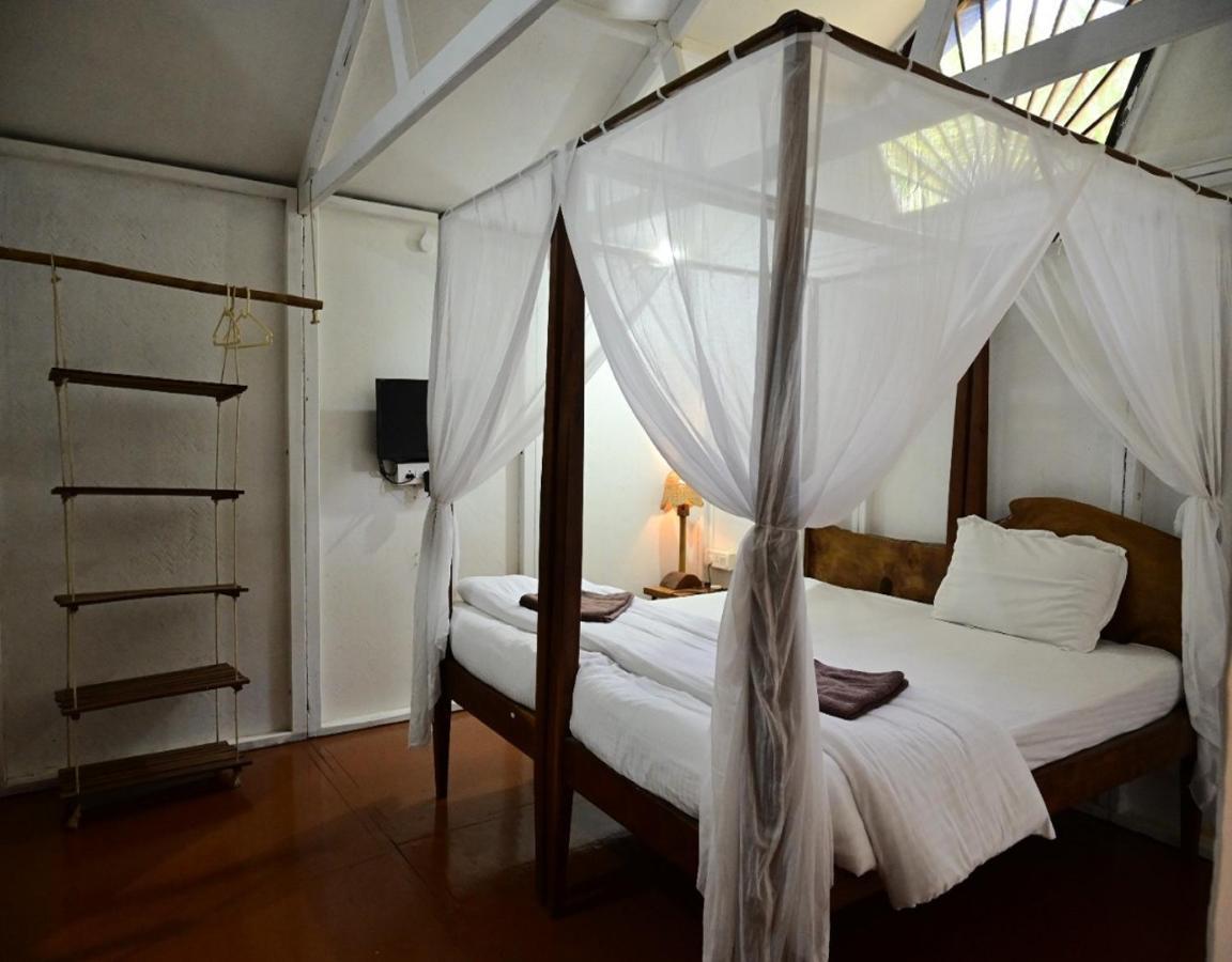 Village Susegat Beach Resort Morjim Exterior foto